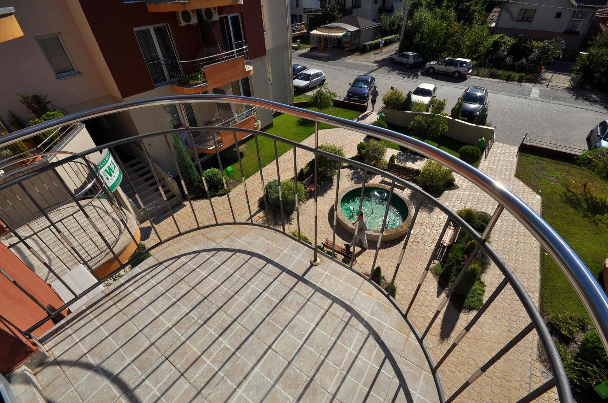 Iwa Centar Apartments & Wellness Vrnjačka Banja Zewnętrze zdjęcie